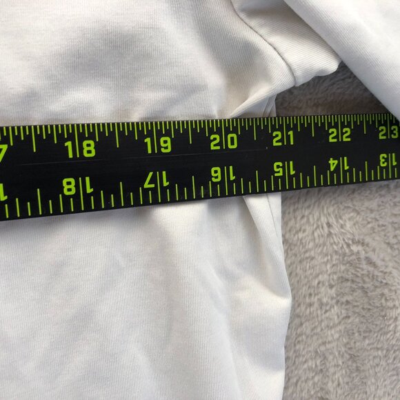 Polo Ralph Lauren Mens Polo Shirt Medium White Classic Golf Travel Short Sleeve - Picture 8 of 16